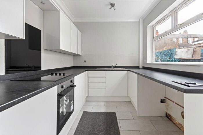 2 Bedroom Terraced House To Rent In Montague Street, Cleethorpes, DN35