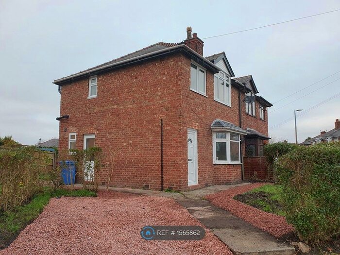 3 Bedroom Semi-Detached House To Rent In York Road, Cadishead, Manchester, M44