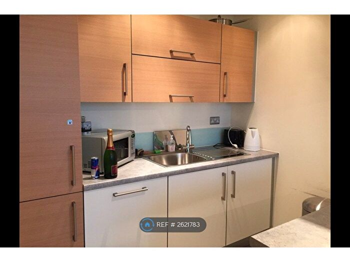 1 Bedroom Flat To Rent In High Road, London, E15