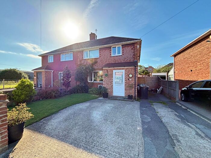 4 Bedroom Semi-Detached House For Sale In Westways, West Bedhampton, PO9