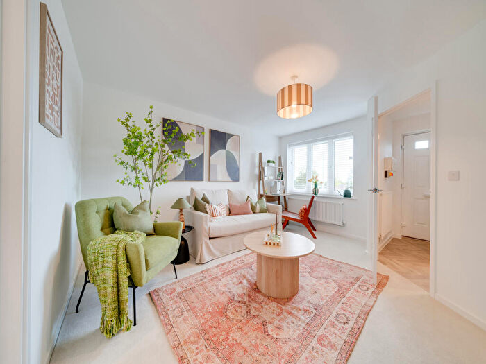 3 Bedroom End Of Terrace House For Sale In Mill Gardens, Cullompton, Devon, EX15