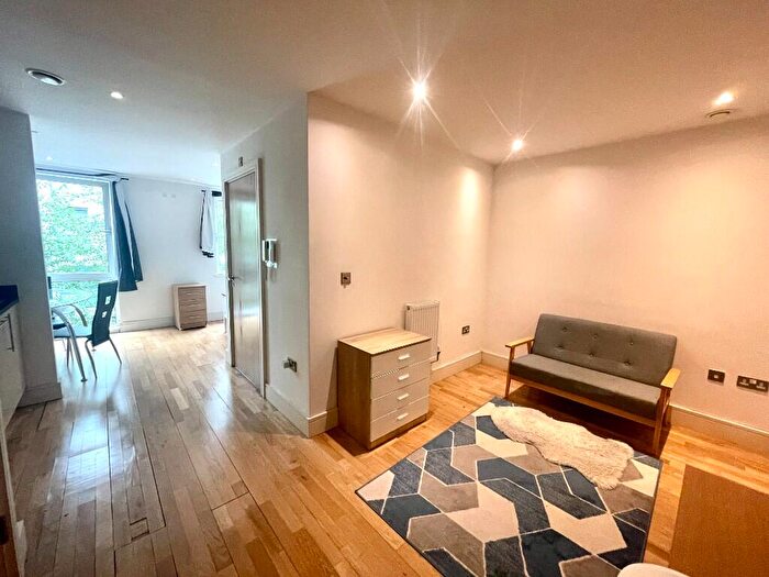 Studio To Rent In Indescon Square, London, E14