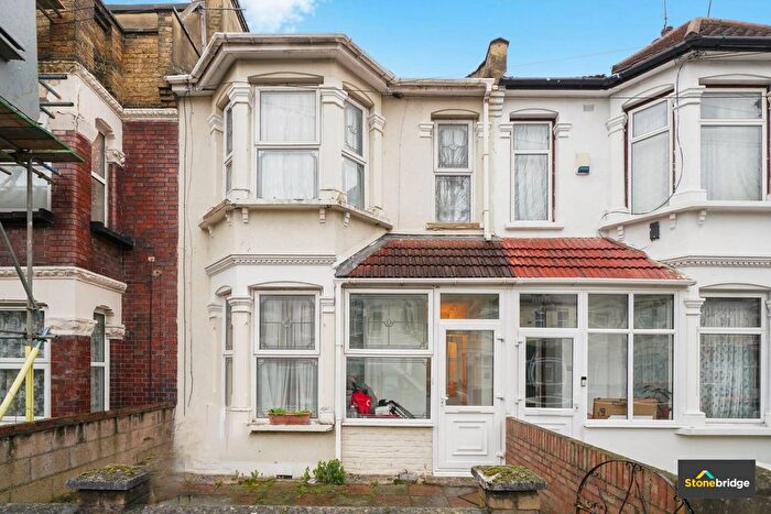 4 Bedroom Terraced House For Sale In Harold Road, London, E13