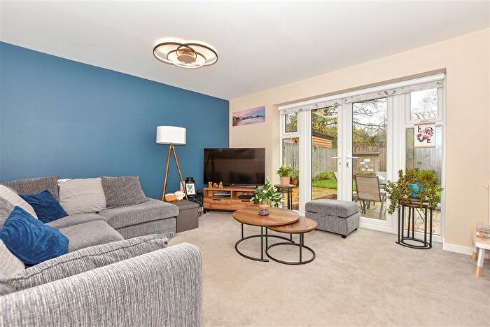 3 Bedroom Semi-Detached House For Sale In Fairall Close, Harrietsham, Maidstone, Kent, ME17