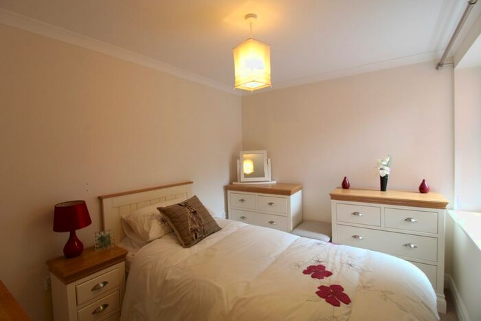 1 Bedroom Flat For Sale In Fig Tree Court, Canal Hill, Tiverton, EX16