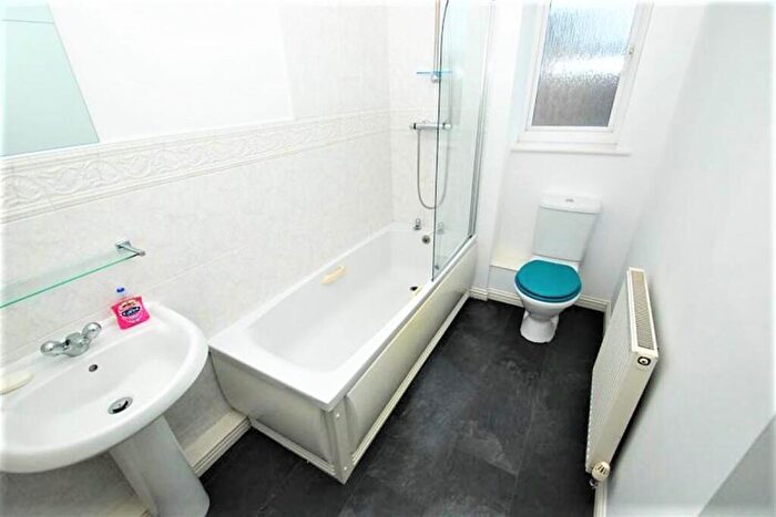 2 Bedroom Apartment To Rent In Bents Park Road, South Shields, NE33