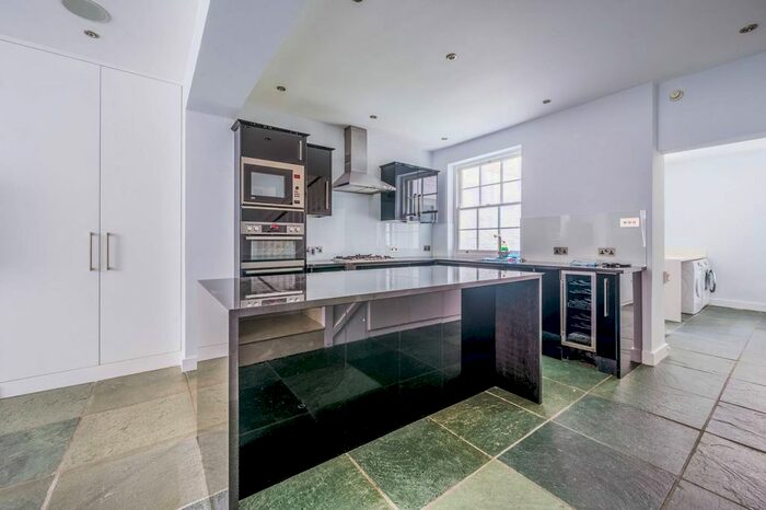 4 Bedroom Terraced House To Rent In Cumberland Street, Pimlico, London, SW1V