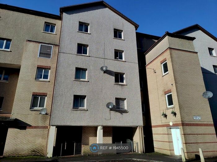 2 Bedroom Flat To Rent In Springburn, Glasgow, G21