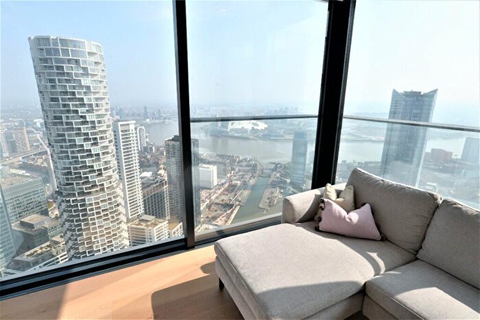 2 Bedroom Flat To Rent In Marsh Wall, London, E14