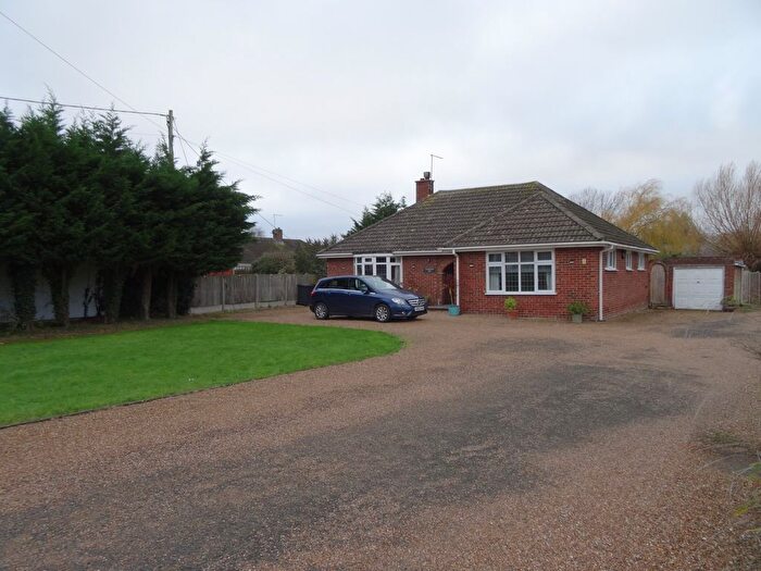 3 Bedroom Bungalow To Rent In Chestfield Road, Chestfield, CT5