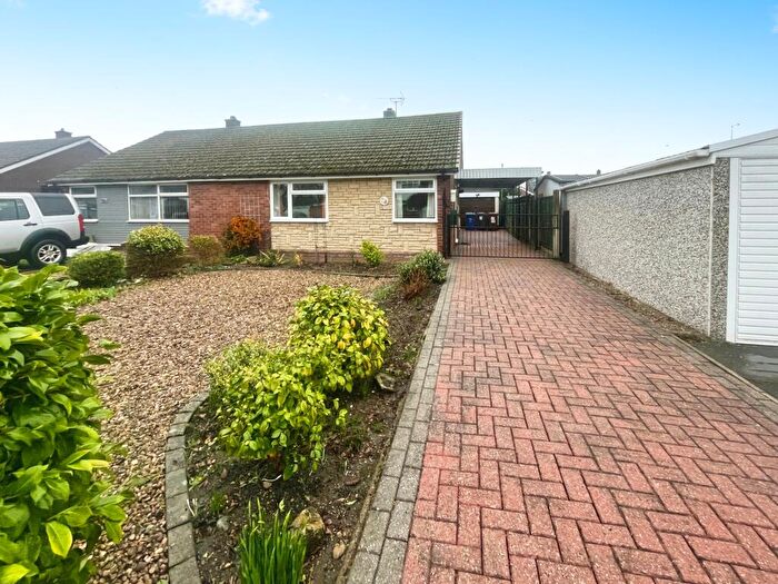 2 Bedroom Bungalow For Sale In Hurst Drive, Stretton, Burton-on-Trent, DE13