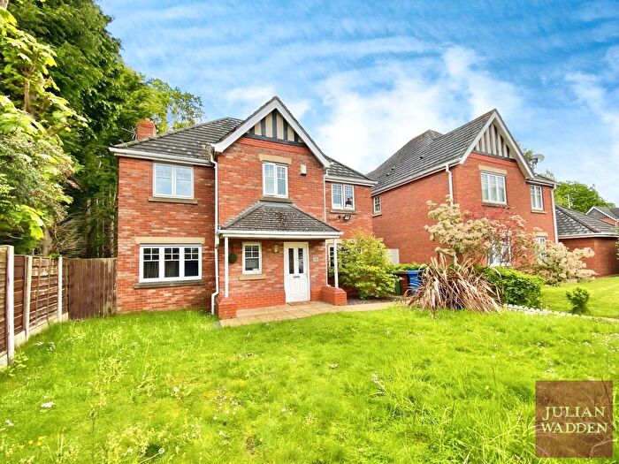 4 Bedroom Detached House For Sale In Alder Close, Heald Green, Cheadle, SK8