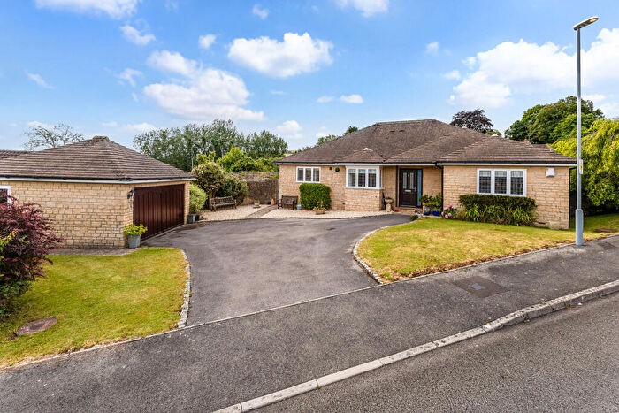 4 Bedroom Detached Bungalow For Sale In Eden Park Close, Bath, BA1