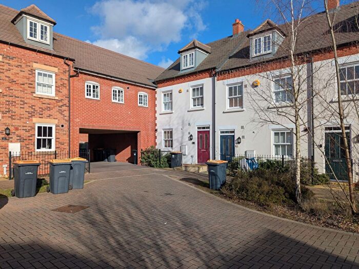 3 Bedroom Terraced House To Rent In Edith Avenue, Great Denham, Bedford, MK40