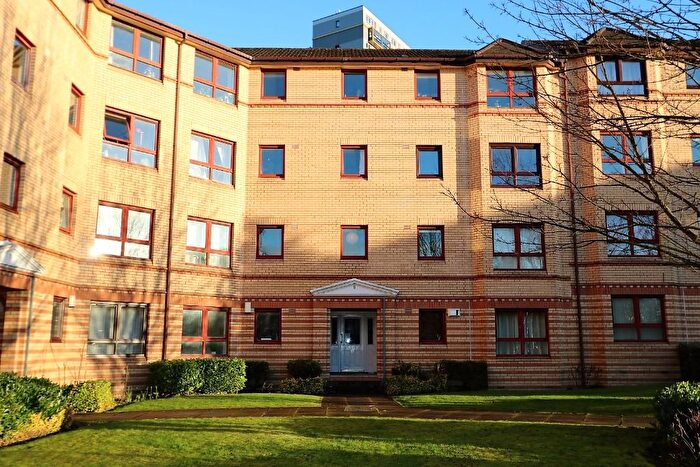 2 Bedroom Flat To Rent In Grovepark Gardens, Glasgow, G20