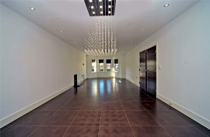 5 Bedroom House To Rent In Cornwall Road, Cheam Village, SM2