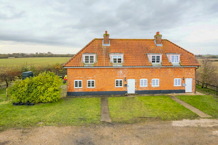 3 Bedroom Semi-Detached House To Rent In Belchamp St. Paul, Sudbury, Suffolk, CO10