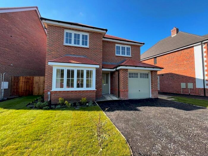 4 Bedroom Property To Rent In George Jackson Avenue, Holmes Chapel, Crewe, CW4