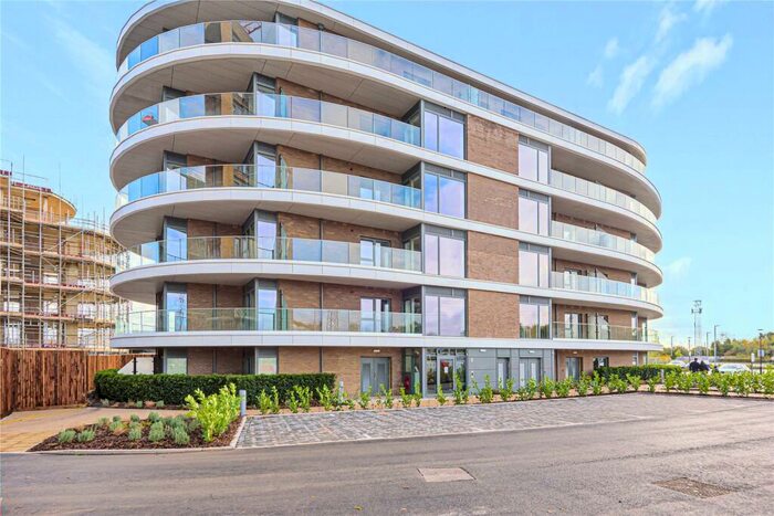 1 Bedroom Apartment To Rent In Flagstaff Road, Reading, RG2