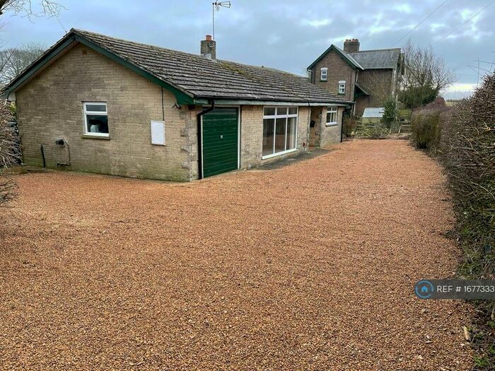 3 Bedroom Bungalow To Rent In Rothwell Top Farm, Rothwell, Market Rasen