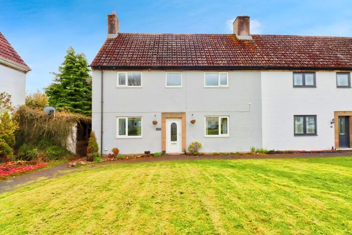 3 Bedroom End Of Terrace House For Sale In South Green, Byrness Village, Newcastle Upon Tyne, NE19