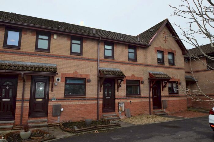 2 Bedroom Terraced House To Rent In Winstanley Wynd, Kilwinning, North Ayrshire, KA13