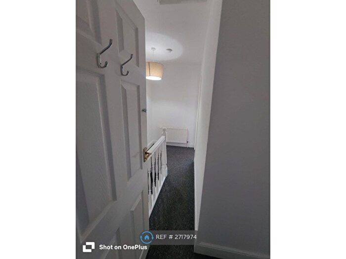 2 Bedroom Semi Detached House To Rent In Main Road Denholme, Bradford, BD13