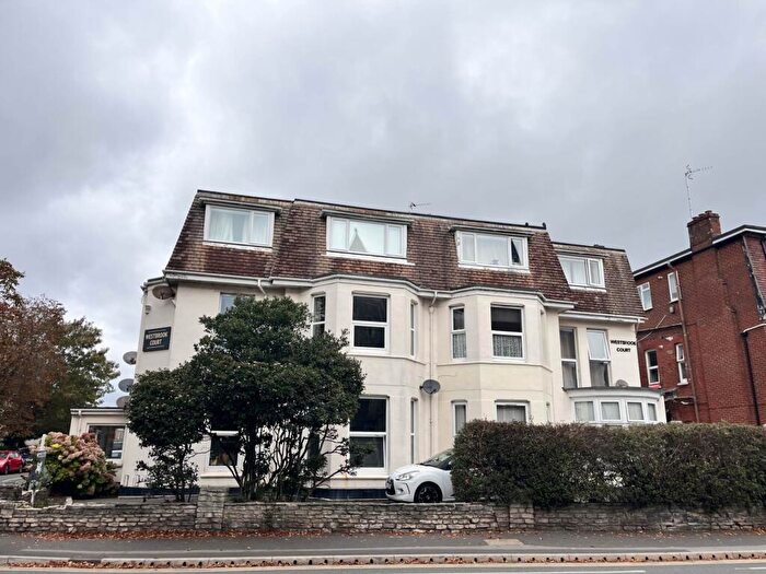 1 Bedroom Flat For Sale In Christchurch Road, Bournemouth, BH1