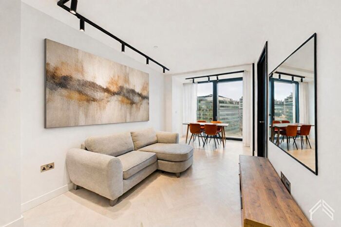 1 Bedroom Flat To Rent In One Crown Place, Sun Street, EC2A