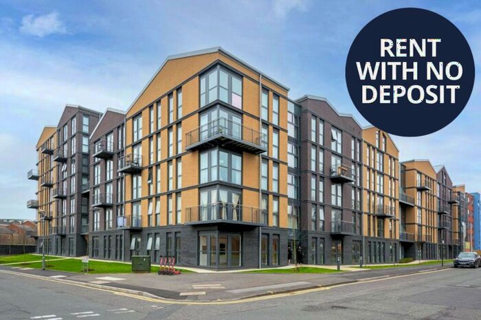 2 Bedroom Flat To Rent In Arden Gate, Communication Row, Birmingham, B15