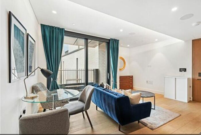 1 Bedroom Flat To Rent In Rathbone Square, Rathbone Place, Fitzrovia, W1T