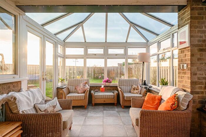 5 Bedroom Detached House For Sale In Beagle Croft, Stamford Bridge, York, YO41 - Photo 6