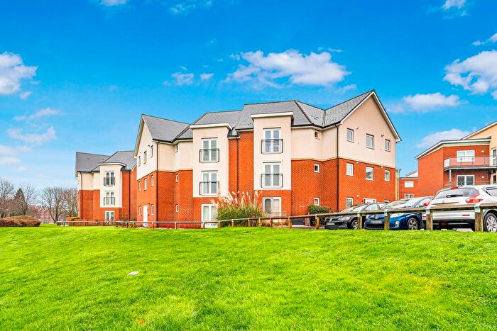 1 Bedroom Flat For Sale In Gladwin Way, Harlow, CM20