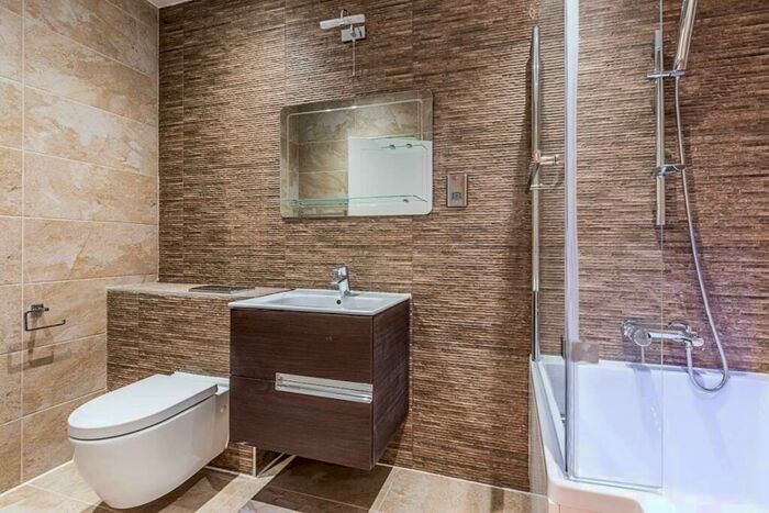 2 Bedroom Flat To Rent In East Dulwich Grove London, SE22