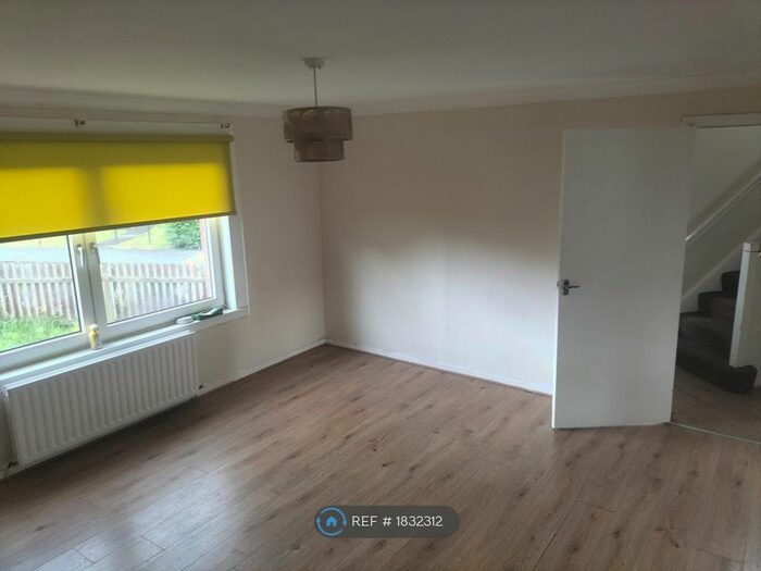 3 Bedroom Terraced House To Rent In Lomond Drive, Airdrie, ML6