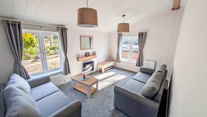 2 Bedroom Park Home For Sale In Saltmarshe Castle Residential Park, HR7