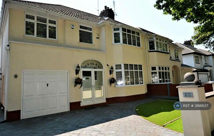 4 Bedroom Semi-Detached House To Rent In Childwall Valley Road, Liverpool, L16