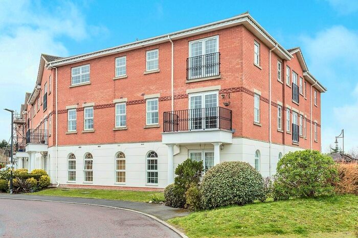 3 Bedroom Flat To Rent In New Hampshire Court Blacksmith Row, Lytham St. Annes, Lancashire, FY8