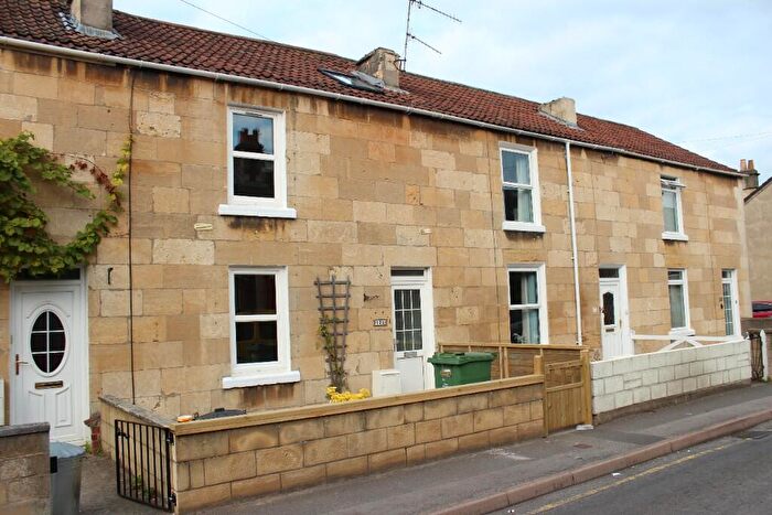 3 Bedroom Terraced House To Rent In Locksbrook Road, Bath, Somerset, BA1