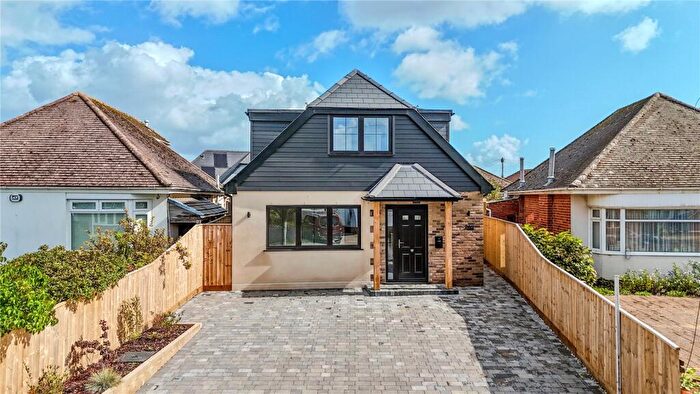 4 Bedroom Detached House For Sale In Pauntley Road, Mudeford, Dorset, BH23