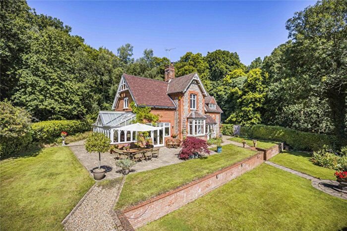 4 Bedroom Detached House For Sale In Lime Avenue, Kingwood Common, Henley-On-Thames, Oxfordshire, RG9