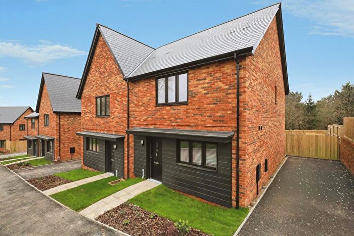 3 Bedroom Semi-Detached House For Sale In Farm Field Place, Herstmonceux, Hailsham, BN27