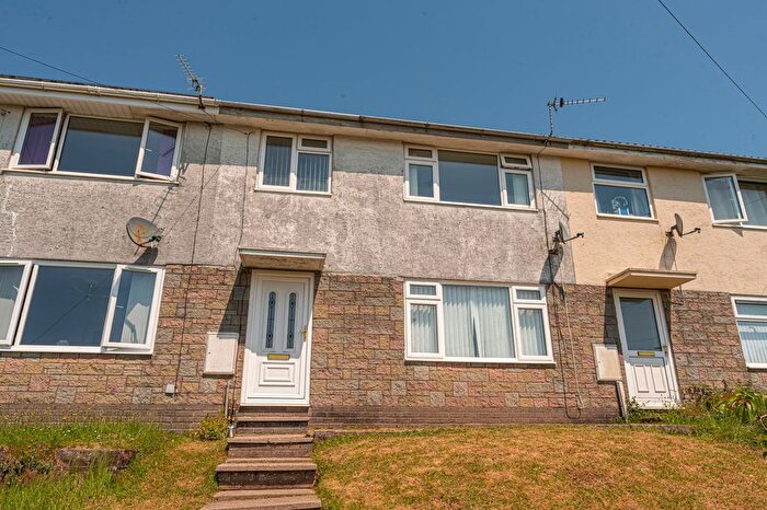 3 Bedroom Terraced House For Sale In Quantock Close, Risca, NP11