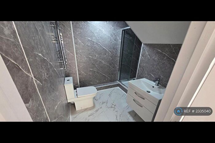 3 Bedroom Semi-Detached House To Rent In Denmark Road, London, N8