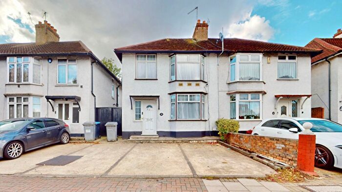 4 Bedroom Semi-Detached House For Sale In East Lane, Wembley, HA9