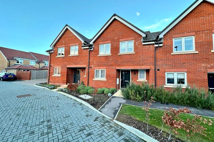 4 Bedroom Terraced House To Rent In Corden Place, Codmore Hill, Pulborough, West Sussex, RH20