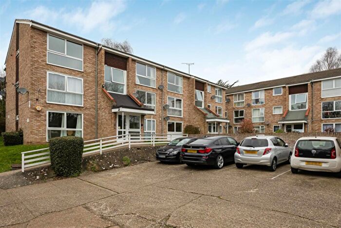 1 Bedroom Apartment For Sale In Southcote Road, Reading, RG30
