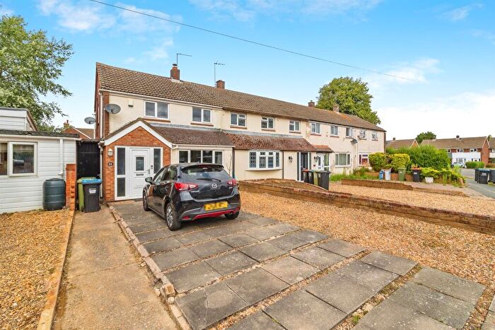 2 Bedroom End Of Terrace House For Sale In Avon Grove, Bletchley, Milton Keynes, MK3