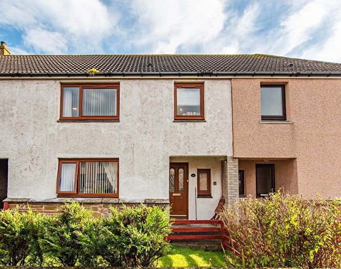 3 Bedroom Terraced House For Sale In Golf View Place, Lybster, Highland., KW3