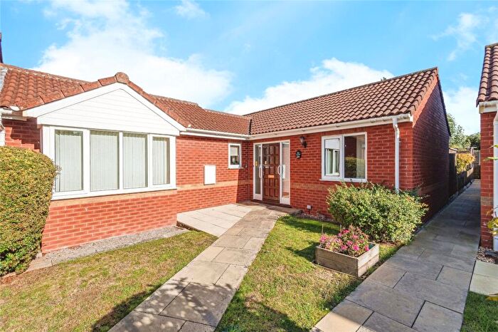 2 Bedroom Bungalow For Sale In Lansdown Gardens, Worle, BS22
